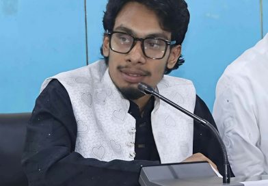 কুষ্টিয়ায়  “স্ত্রীর মান ভাঙতে রাজনীতি ছাড়লেন ছাত্রনেতা ইমরান রাহুল”
